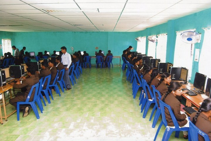 Computer_Lab.jpg